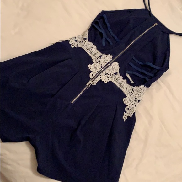 Romper - Picture 2 of 4